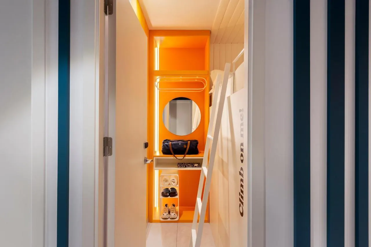 Coeo Pod Hostel Beatas Malaga