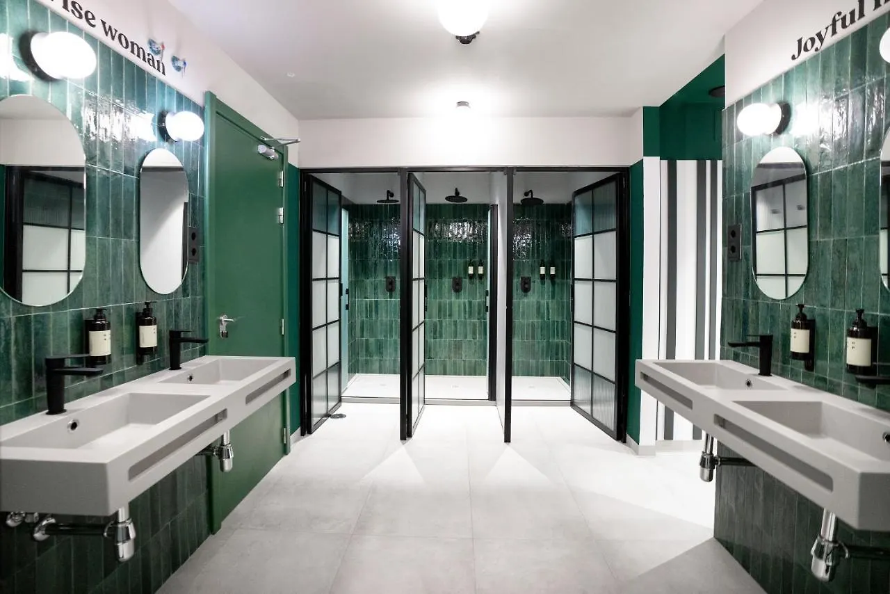 Coeo Pod Hostel Beatas Málaga