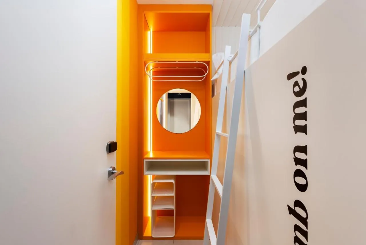 Coeo Pod Hostel Beatas Malaga